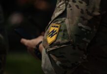 «Азов» усиливается политиками мирового масштаба: в ряды бригады встал британский экс-депутат