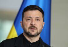 Зеленский о выборах: дайте нам два месяца перемирия