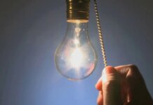 9 березня у деяких регіонах продовжать відключати електроенергію – Укренерго