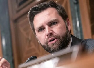 Вице-президент США Вэнс стал фаворитом республиканцев на выборы 2028 года