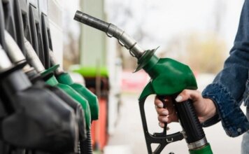 Антимонопольний комітет розпочав перевірки АЗС, на яких різко зросли ціни на пальне