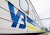 Укрзалізниця затримує низку міжнародних та внутрішніх поїздів через обстріли