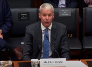 США не планують відмовлятися від санкцій проти росії – міністр енергетики Райт