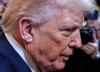 Верховний суд США розпочав процес масштабного повернення коштів після скасування тарифів Трампа