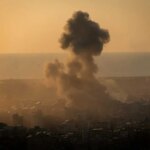 Израиль нанес удар по жилому дому в центре Бейрута