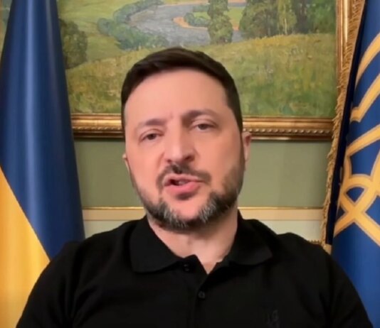 Зеленский: Россия передает Ирану "шахеды" и разведданные для войны на Ближнем Востоке