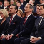 Неизвестные дроны заметили над военной базой в Вашингтоне, где проживают топ-чиновники США