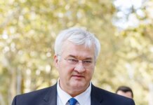 Сибига сравнил действия Ирана в Ормузском проливе с российской блокадой Черного моря и намекнул, что Киев имеет уникальный опыт