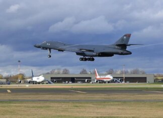 Британия разрешила США использовать свои базы для ударов по Ирану