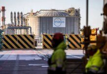 Еврокомиссия призывает страны ЕС не медлить с наполнением газохранилищ из-за войны в Иране — FT