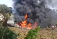 В Колумбии разбился военный самолет со 125 людьми на борту, по меньшей мере 48 спасены — СМИ