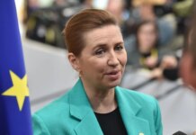 Премьер Дании Фредериксен подала в отставку королю после выборов