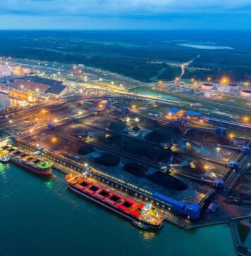 Российские порты на Балтике снова приостановили отгрузку нефти после атаки дронов — Reuters