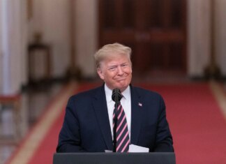 "Нет, спасибо": Трамп пошутил о предложении возглавить Иран