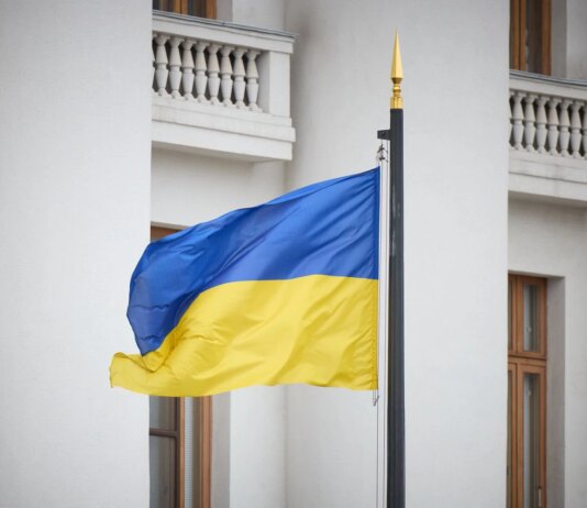 "Это фейк": в Украине опровергли информацию об ударе Ирана по складу с украинцами в Дубае