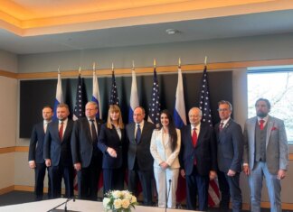 Член Палаты представителей США организовала визит делегации рф в Капитолий — реакция не заставила себя ждать