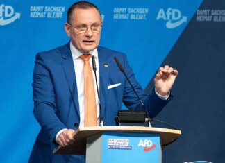 Лидер немецкой ультраправой партии АдГ Хрупалла призвал вывести американские войска из Германии