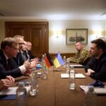 Зеленский обсудил с главой МИД Германии вступление Украины в ЕС и угрозы со стороны России