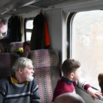 Прикладываете карту — и вся пенсия исчезает: чем опасны валидаторы в маршрутках