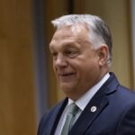 Орбан по телефону дал указания своей делегации в Украине