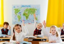 Стартует запись в первые классы в Николаеве: что нужно знать родителям