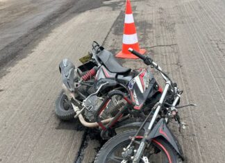 Погиб мотоциклист: в Вознесенске сообщили о подозрении водителя экскаватора, — ФОТО