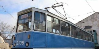 В Николаеве электротранспорт не будет развозить воду: причина