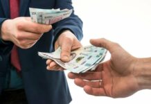 Переплатили за операционный стол: через суд больницы вернут 120 тысяч гривен