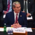 США не будут продлевать отмену санкций в отношении российской нефти — Бессент