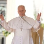 Папа Римский вновь осудил войну против Ирана и заявил, что Бог не поддерживает конфликты