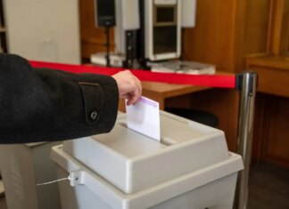 Выборы в Венгрии: явка уже приближается к 80%