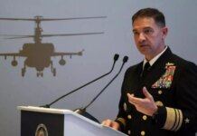 Военные США заявили, что все еще "следят за каждым иранским портом"