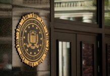 Минюст США меняет команду по делу экс-директора ЦРУ Бреннана на фоне расследования в отношении Трампа