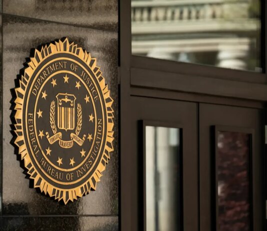 Минюст США меняет команду по делу экс-директора ЦРУ Бреннана на фоне расследования в отношении Трампа