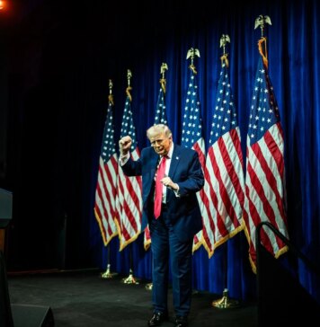 Трамп продлил перемирие с Ираном в ожидании ответа Хаменеи — Axios