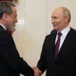 путин заявил о поддержке Ирана и похвалил его народ за "сопротивление" США
