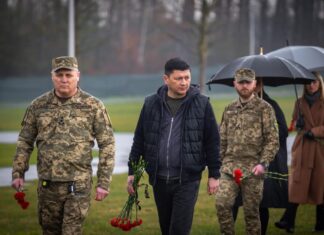 Пять воинов без имен: на мемориальном кладбище простились с Героями Николаевщины, — ФОТО