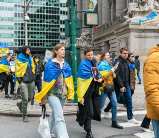 Евросоюз введет жесткие фильтры: кого из украинских беженцев лишат временной защиты