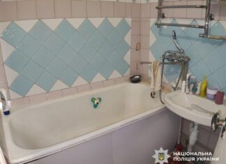 В Николаеве 2-летний ребенок погиб в ванной, — ФОТО