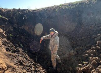 В Николаевской области в заброшенном здании нашли арсенал, — ФОТО