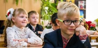 В Николаеве продолжается зачисление детей в первые классы: что нужно знать родителям