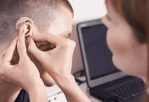 В Николаеве пациентов с нарушениями слуха обеспечивают необходимым подспорьем благодаря сочетанию финансирования из городского бюджета и централизованных поставок.