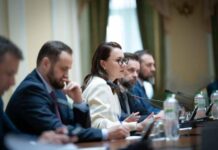 Оборона, энергетика и горячие обеды для всех школьников: Правительство синхронизировало работу с руководителями ОВА