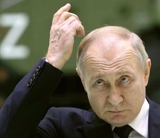 путин скрывается в бункерах и боится переворота со стороны элит рф или покушения с дронами — СМИ