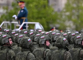 По меньшей мере 15 регионов рф отменили парады на 9 мая — СМИ