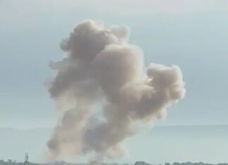 Об атаке дронов сообщают в Грозном в РФ
