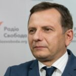 Зарплаты военным можно поднять без новых налогов — Устенко назвал способ