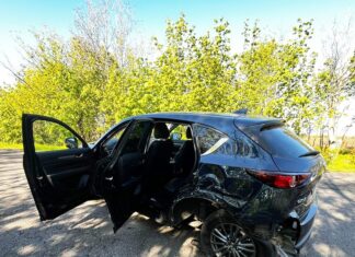 В Николаевской области столкнулись три авто: есть пострадавшие, среди них подросток, — ФОТО