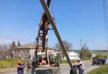 В Николаевской области водитель оставил без света почти полсотни домов, — ФОТО