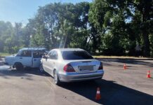 ДТП с тремя пострадавшими в Николаеве: среди травмированных 8-летний ребенок, — ФОТО